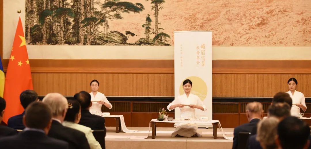 淡定从容峨眉雪芽,经典峨眉雪芽