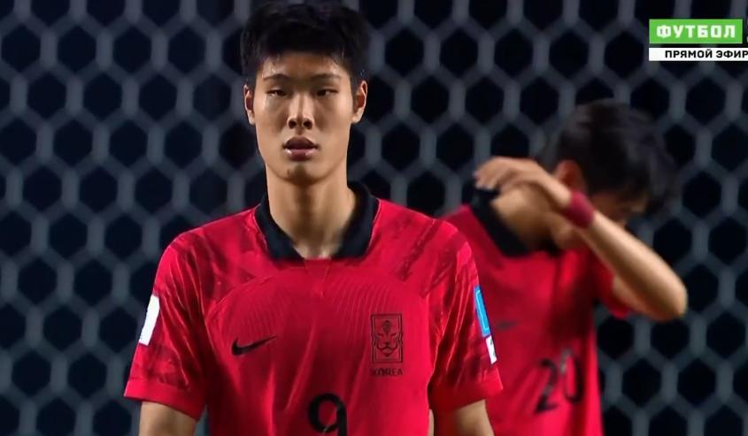 02年意大利对战韩国比赛回顾,86分钟遭绝杀完整版