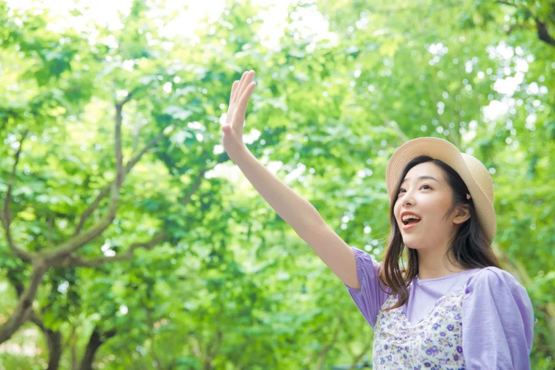 100首最美夏天诗句,10首最美春风诗词