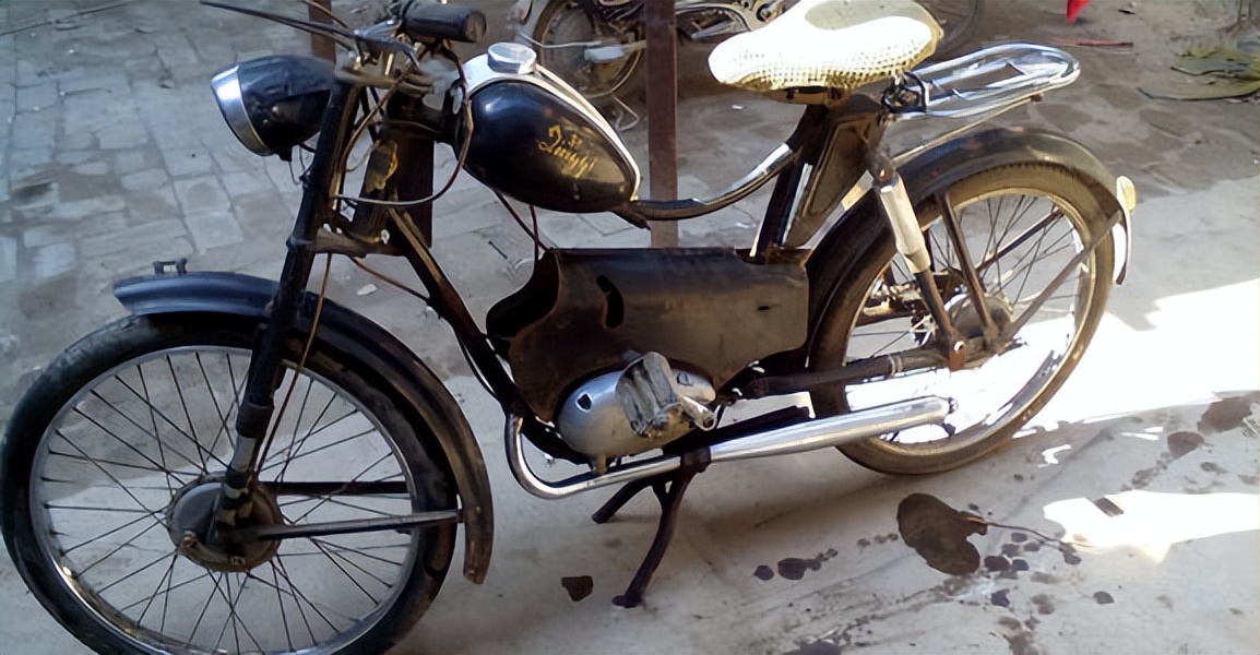 济南小鸭洗衣机、重汽的创始元老是谁？轻骑最早的摩托车叫卫星