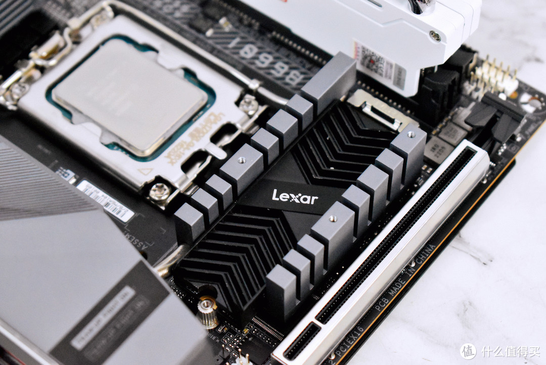 打造小钢炮,技嘉b660小雕主板接口解析