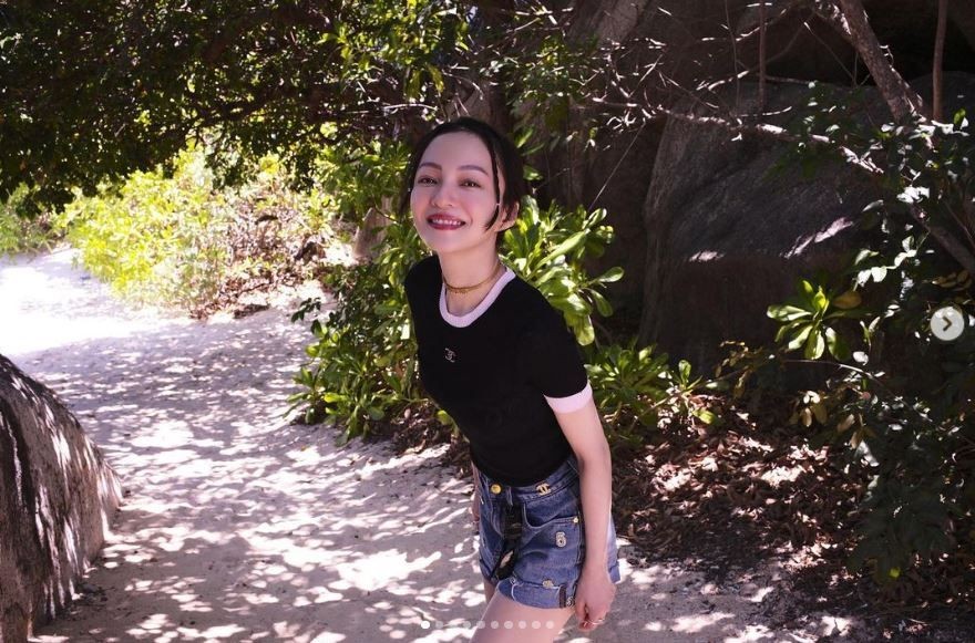 张韶涵卸不掉的睫毛胶水,张韶涵同款睫毛胶水