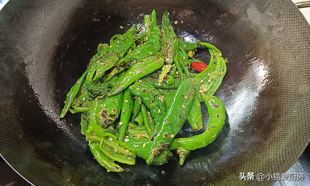 辣椒怎么炒好吃又简单家常,辣椒炒什么好吃又简单家常