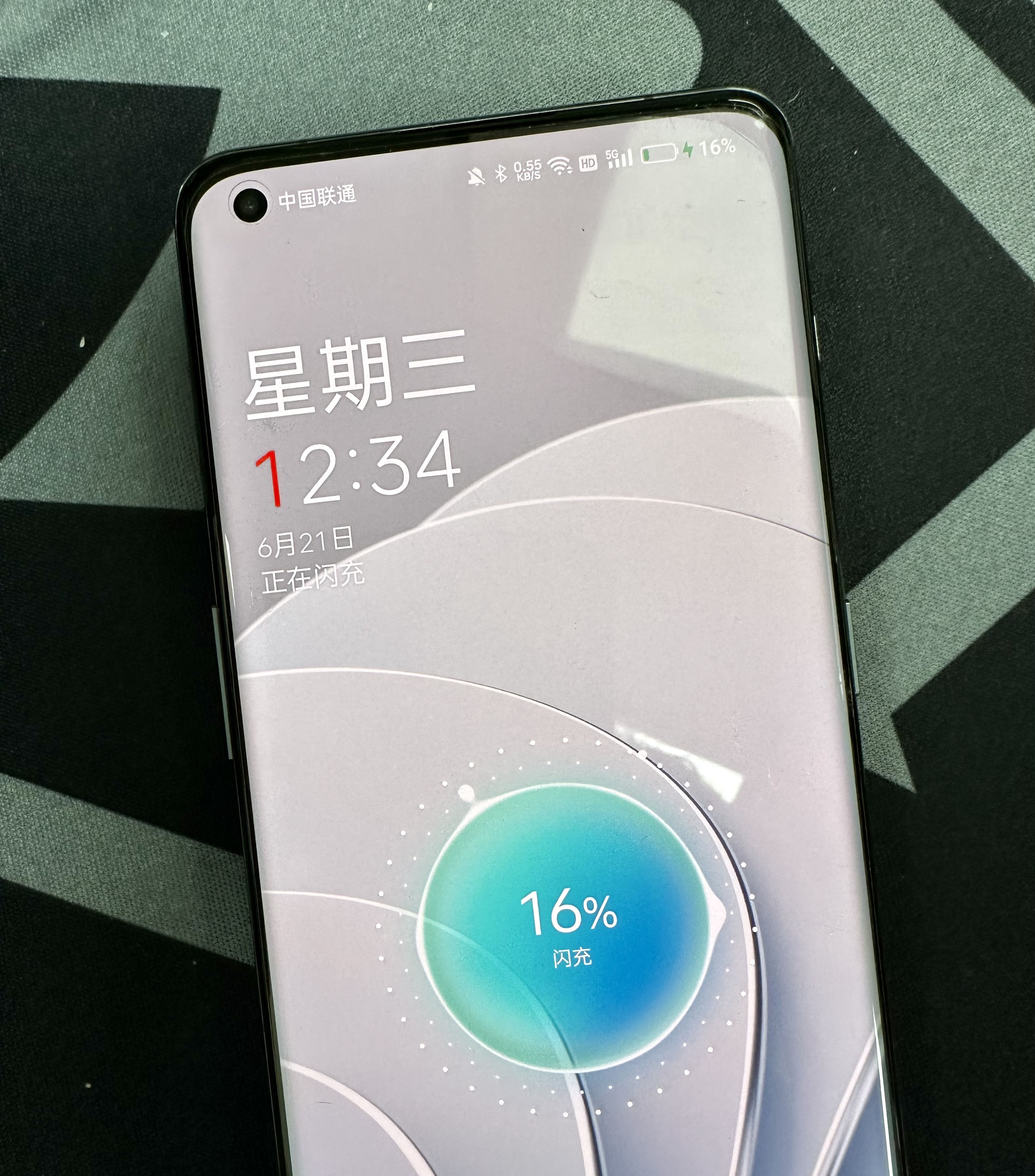 iphone11和一加11,苹果换一加11真实感受