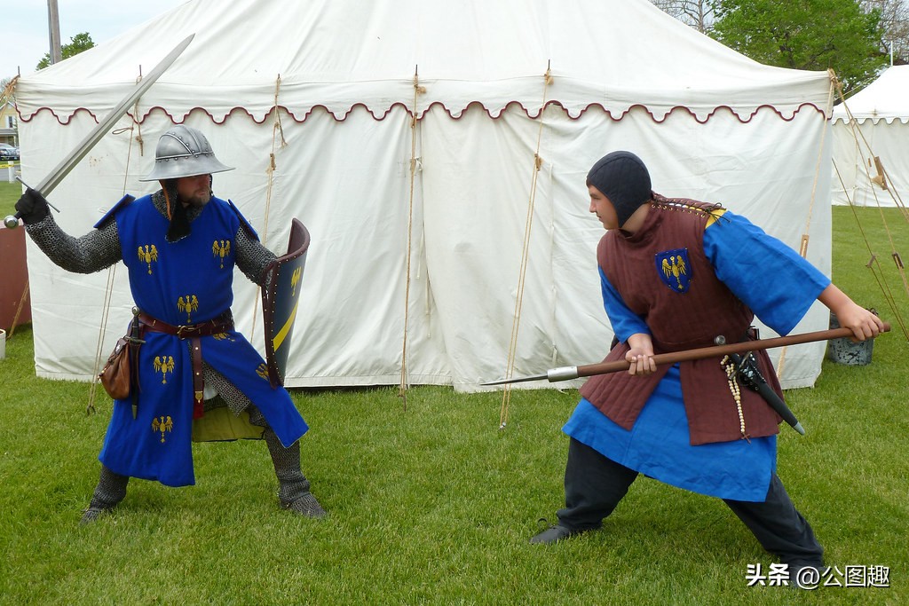 7种最不像文物的文物,不寻常的中世纪武器