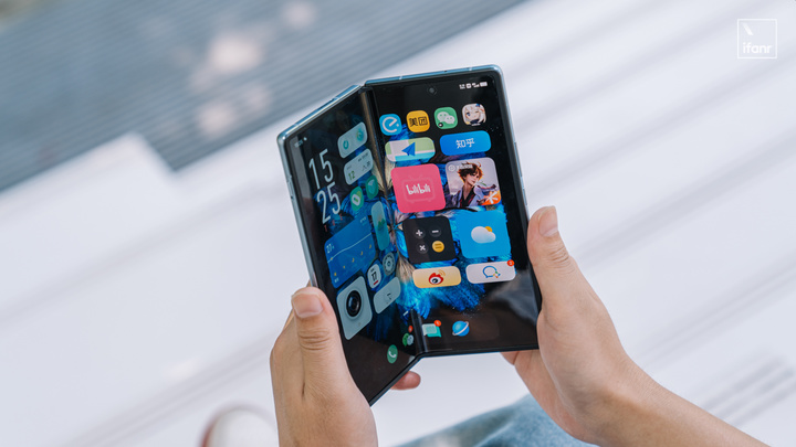 折叠屏手机时代,折叠屏确实呈现了由少变多的趋势