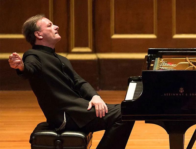 25位最伟大的钢琴家有谁,世界上最伟大的25个钢琴家