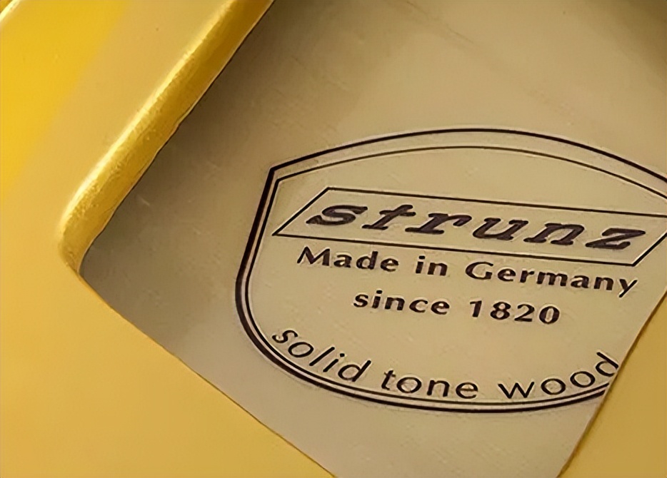 5万左右天津买什么钢琴？卡尔约翰CJ126/天津钢琴专卖店推荐