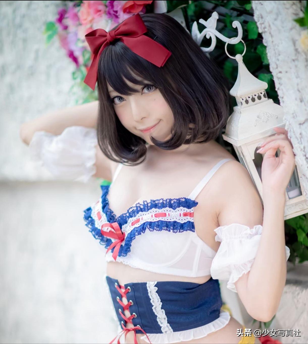 瀹湰褰╁笇骞磋交鐓х墖,瀹湰褰╁笇鐪熶汉鐓х墖