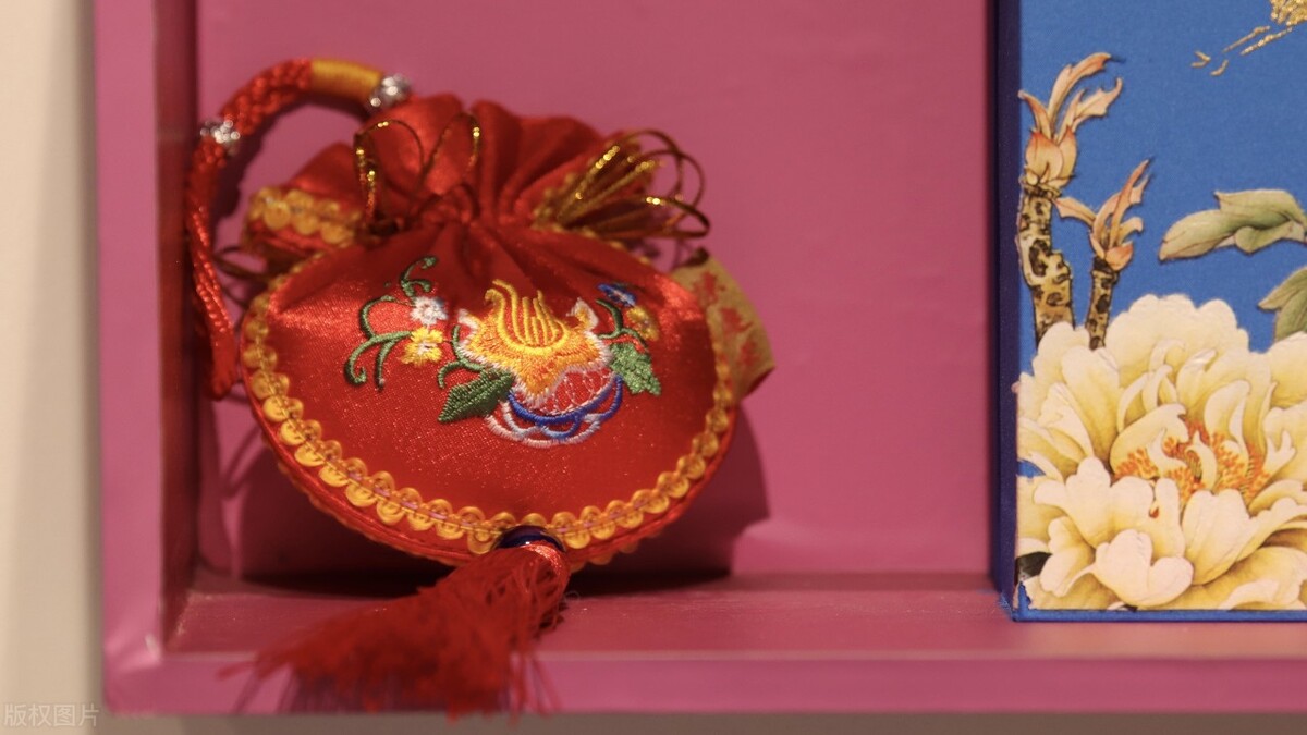 古代男女的定情信物美到不可方物,古代男女定情信物都有哪些