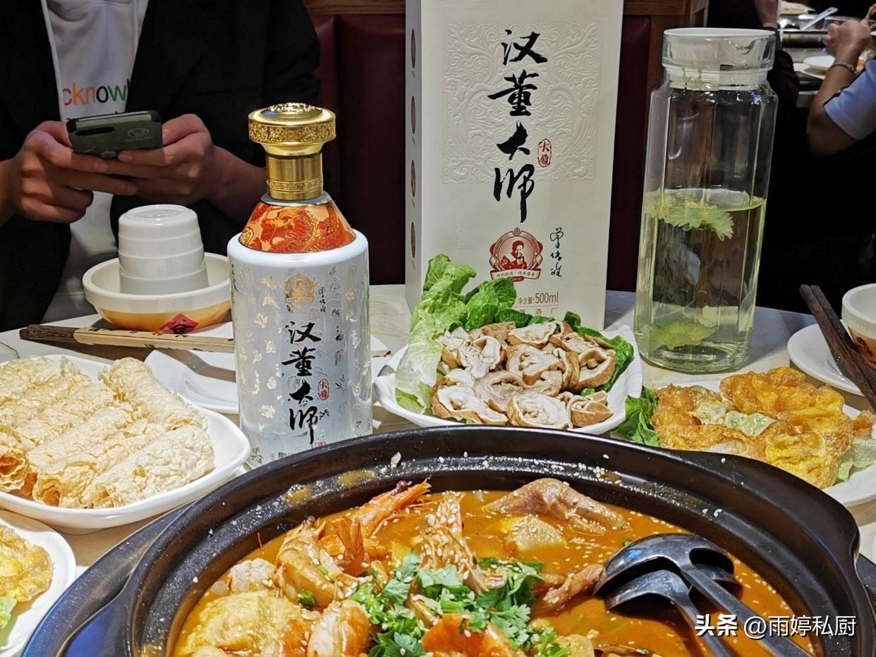 二锅头梦之蓝怎么选,二锅头好喝还是梦之蓝好喝