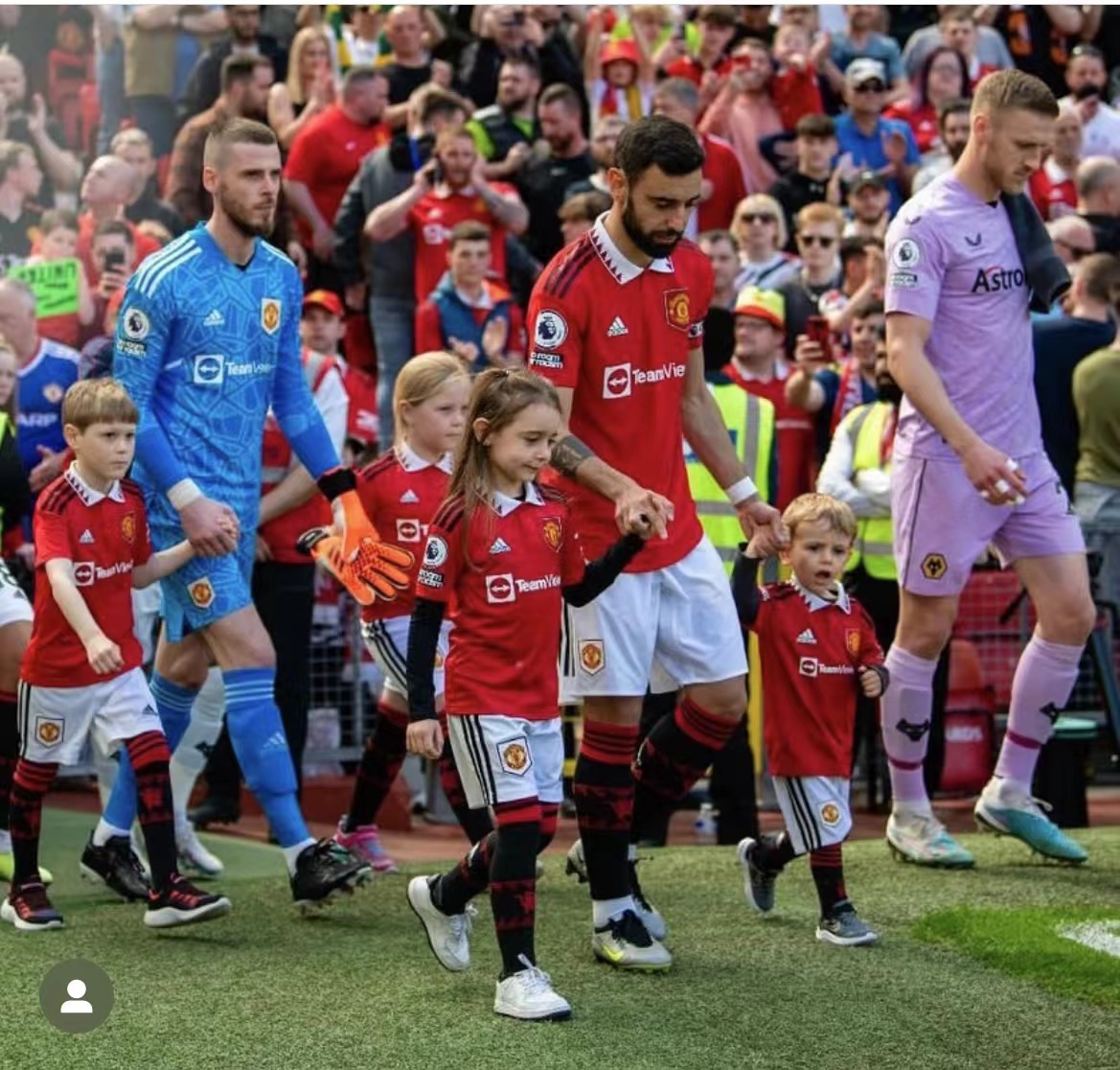 曼城2:2战平水晶宫,曼城vs曼联2-1精彩剪辑