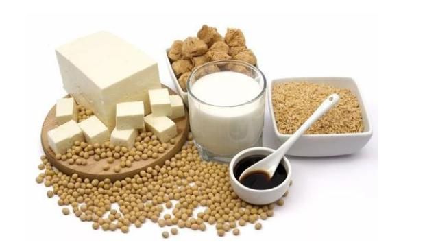 十二岁女孩吃什么让身高长高,10岁女孩身高132吃什么促进长高