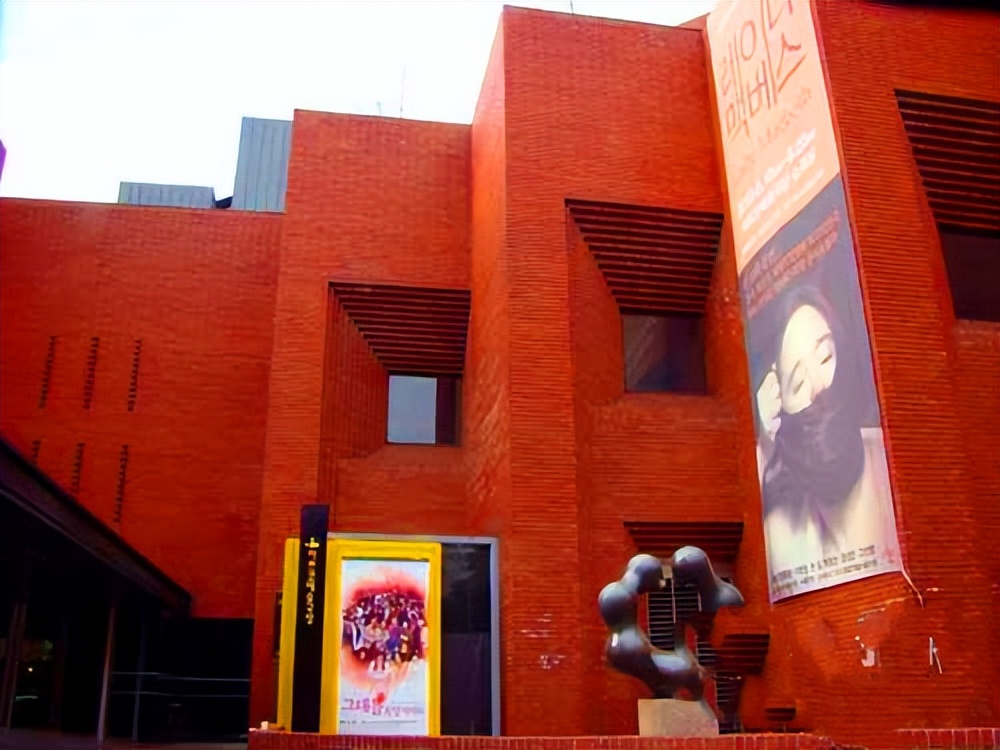 韩国旅游韩国酒吧街,韩国首尔旅游地图