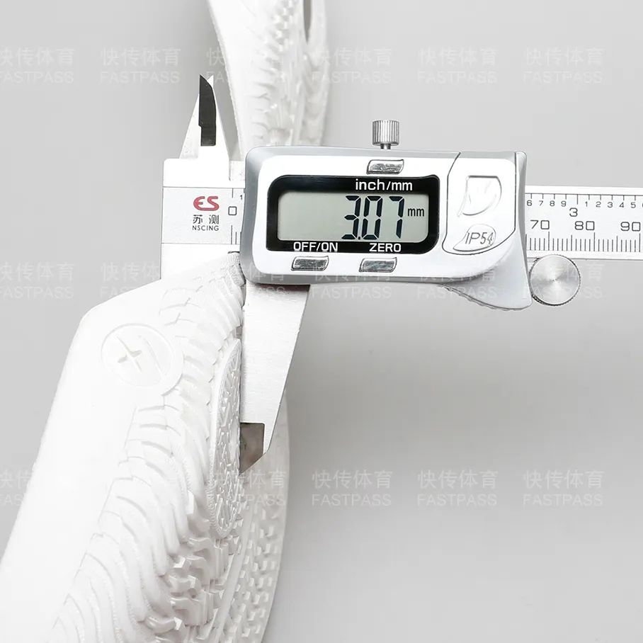 李宁音速7快传拆解图,拆解快传莫兰特1代