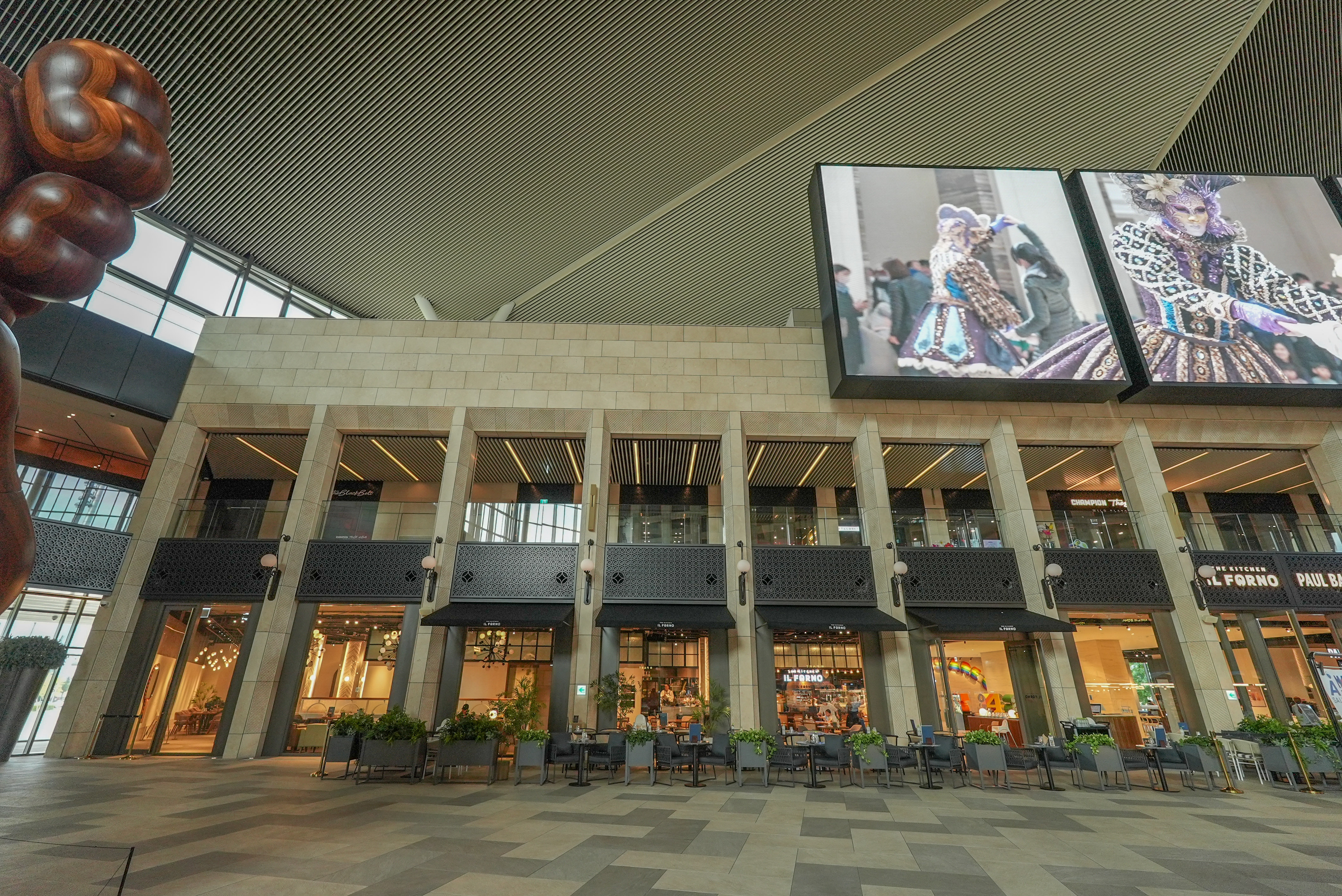 一晚酒店多少钱,一晚一千元五星级酒店