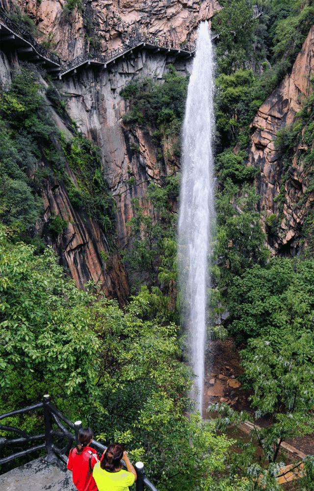 因为暴雨被淹的旅游景区,被暴雨破坏的景区