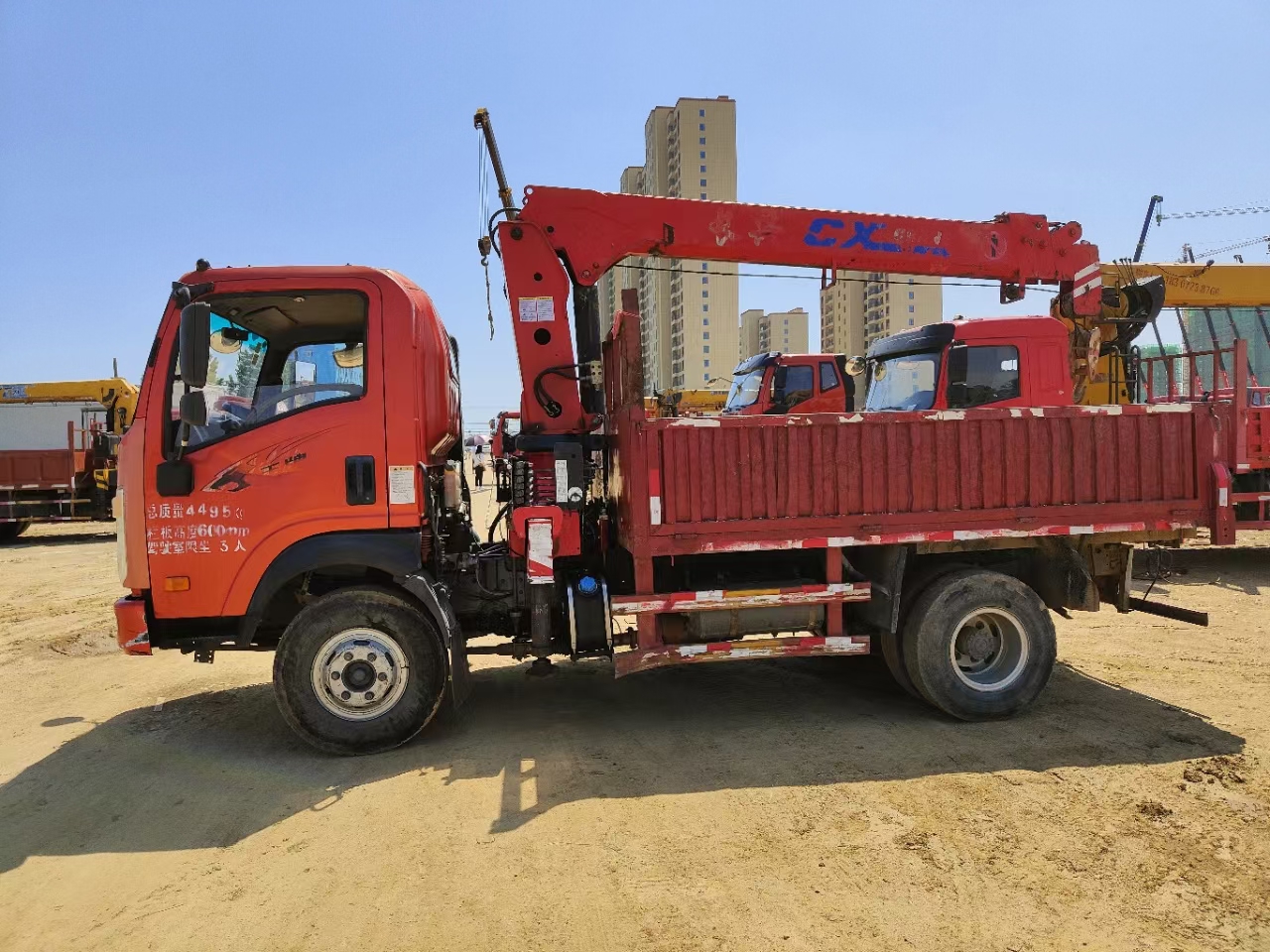 青海随车吊出售,青海二手随车吊