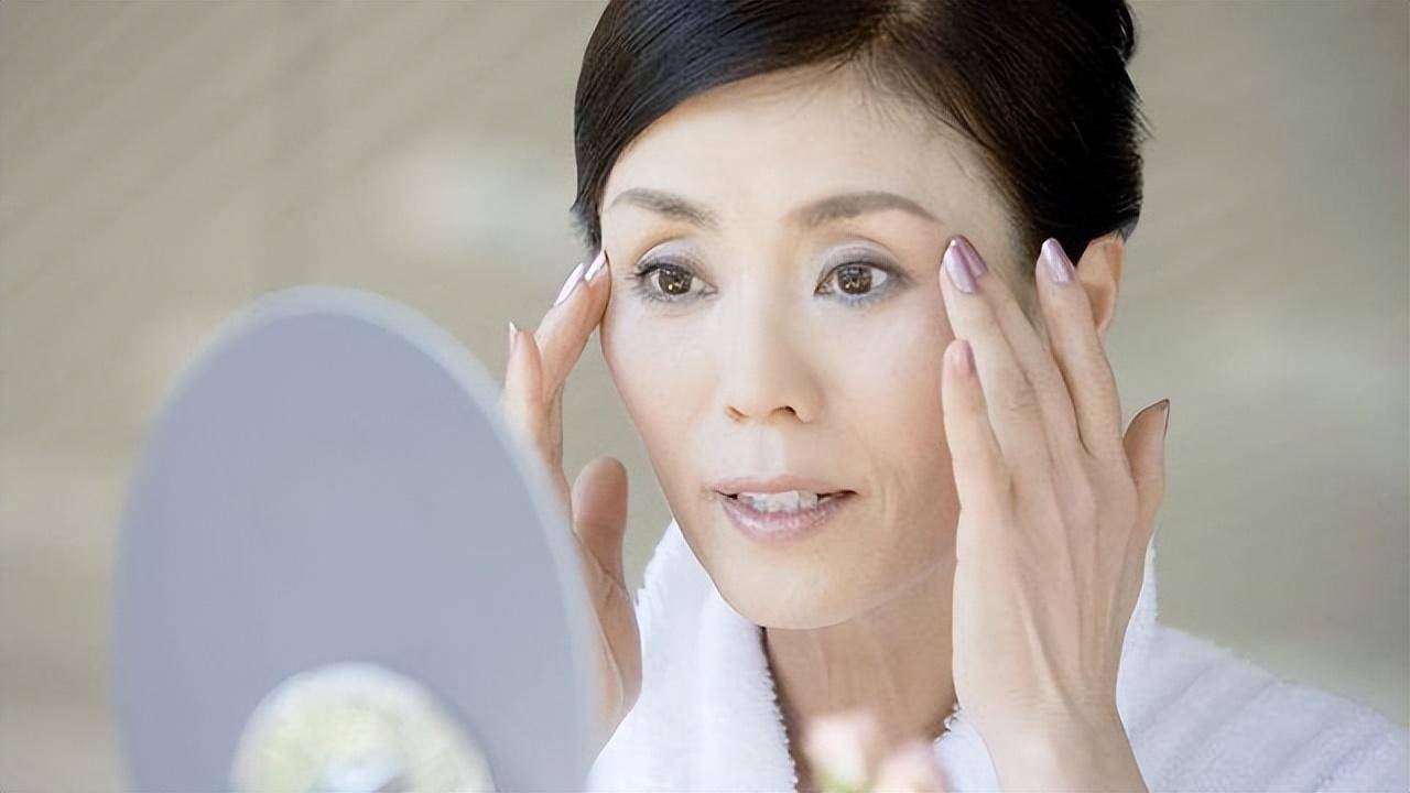 40到50岁女人养成三个习惯,40到50岁女人养成三种习惯