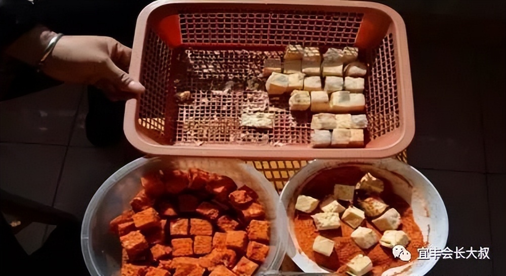 江西非遗：宜丰霉豆腐，当地人餐桌不可或缺的美食，可带走的乡愁