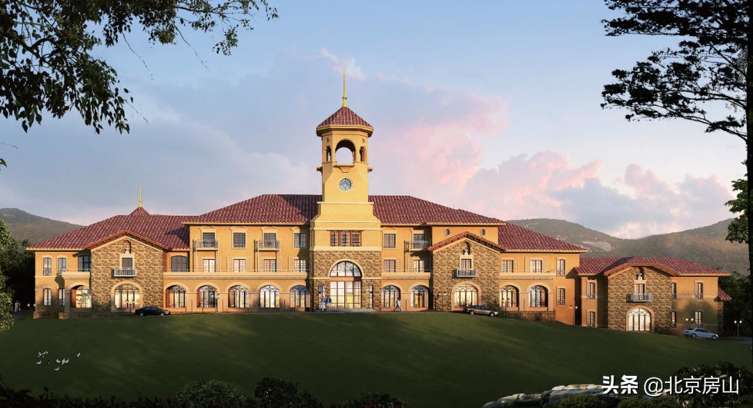 穿梭于各个酒庄参观品酒之旅,夏日房山