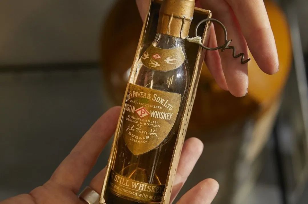 威士忌小酒,威士忌小酒喝起来