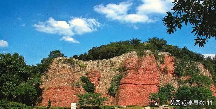 朱元璋陵墓虎踞龙盘,朱元璋命名的城市