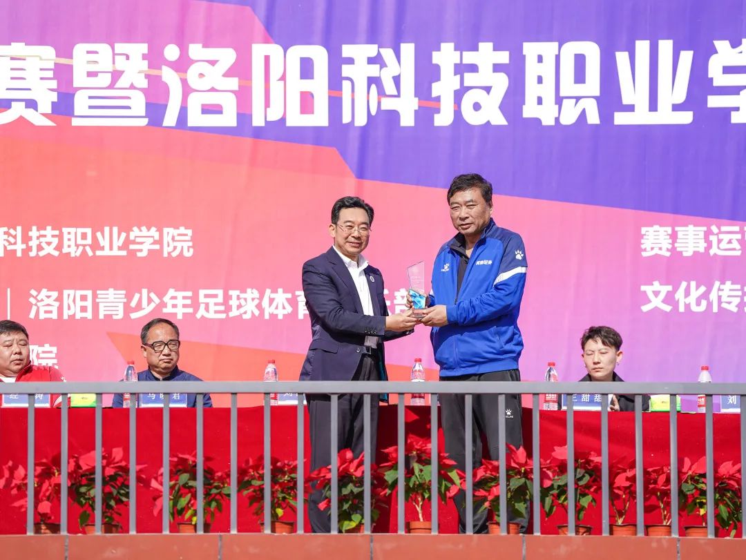 椹伴獘缁胯尩瓒冲绮惧僵,椹伴獘缁胯尩