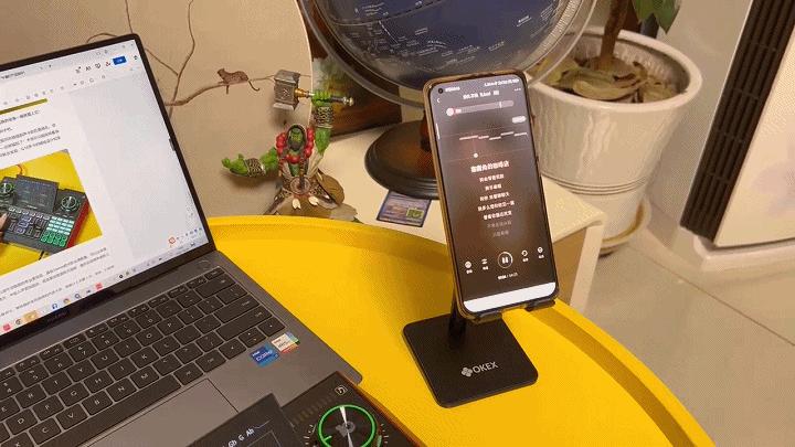 被董宇辉的才华打动，尝试开启直播，十盏灯G10声卡测评