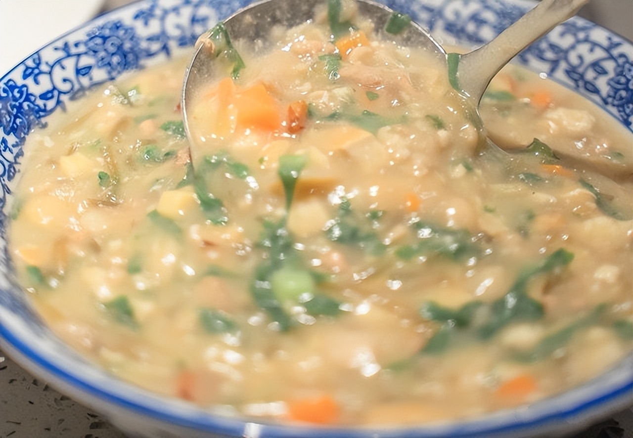 会吃的人都知道，浙江真正好吃的美食不在杭州，而是在这三座小城