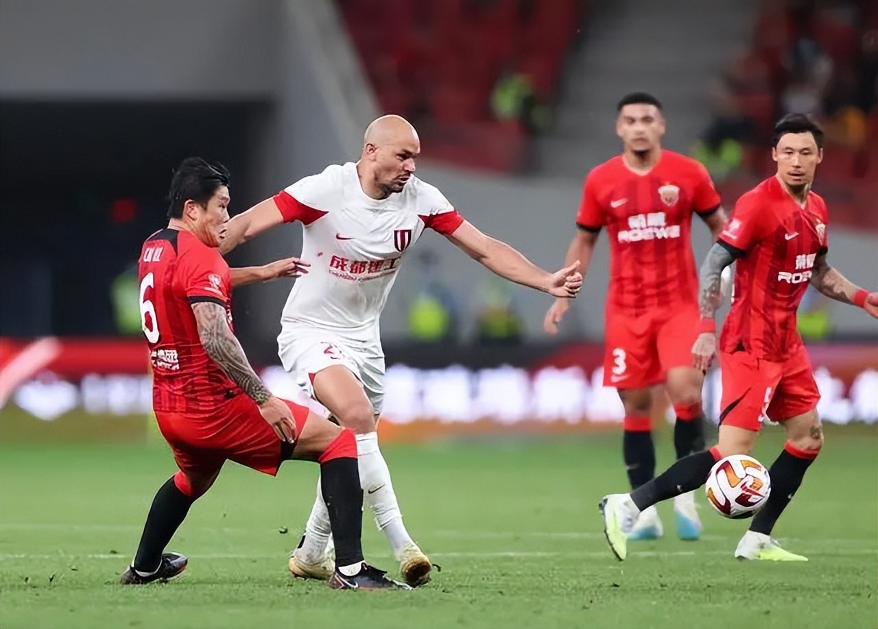 球员努力,教练靠谱!成都蓉城大闹海港并不只是运气这么简单