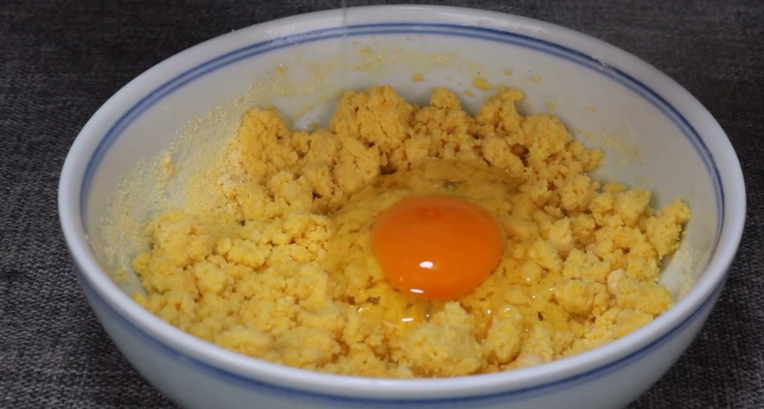 玉米面开水一烫上锅蒸,玉米面开水烫后太黏