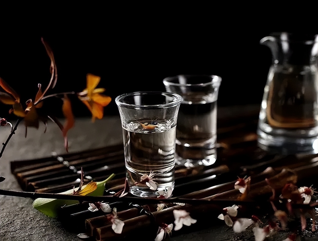 97香港回归纪念版赖茅酒53度价格,97香港回归纪念酒赖茅酒的价格