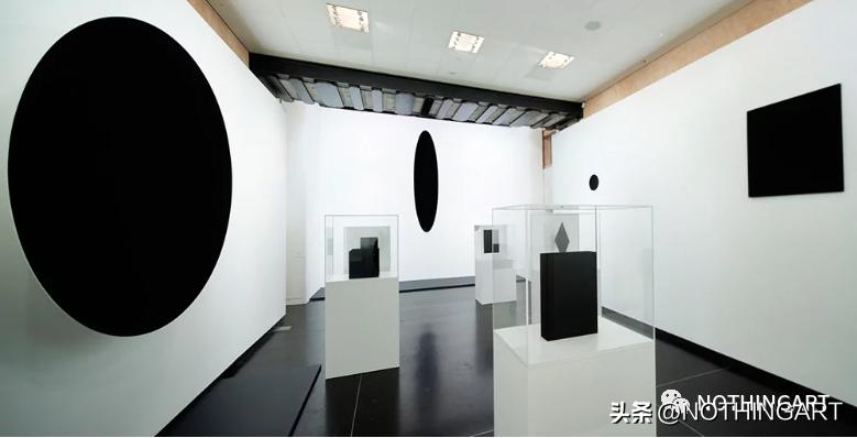 第59届威尼斯双年展上AnishKarpoor