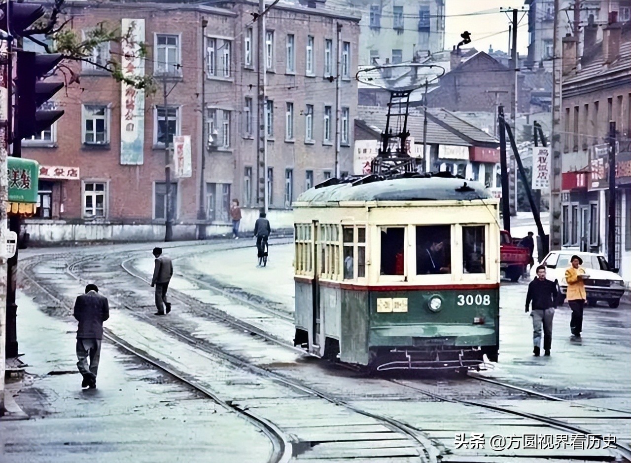 大连电车新老照片,解放前大连街老照片