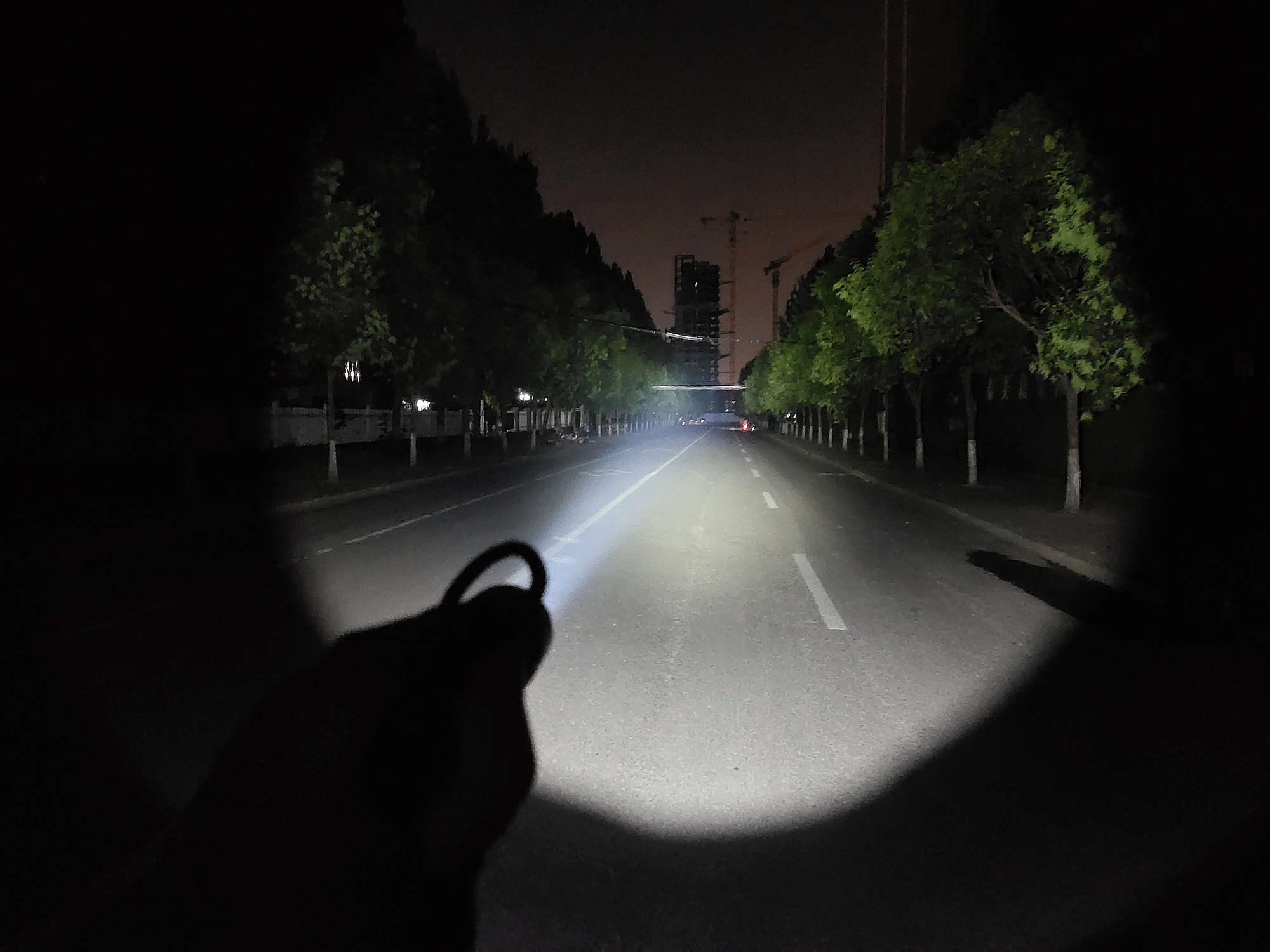 前行路上，有你相伴！在路上M9Pro2代远射手电体验