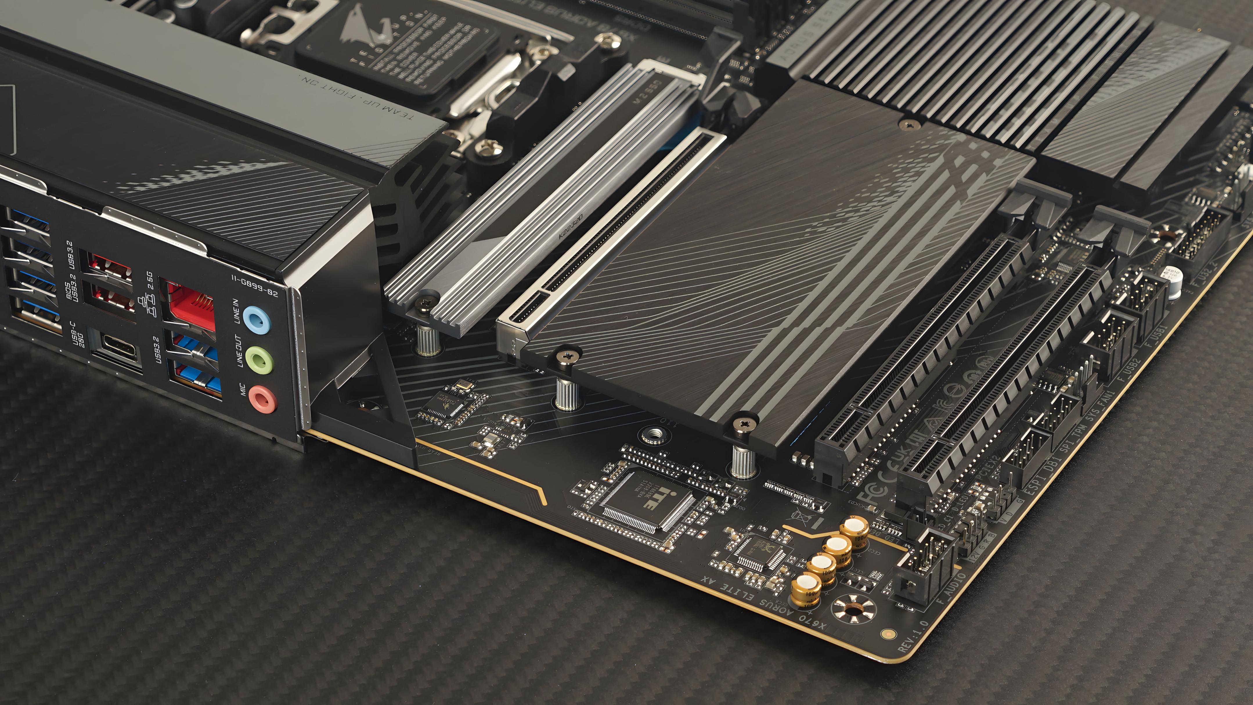 技嘉x670aoruseliteax,技嘉x670aoruseliteax参数