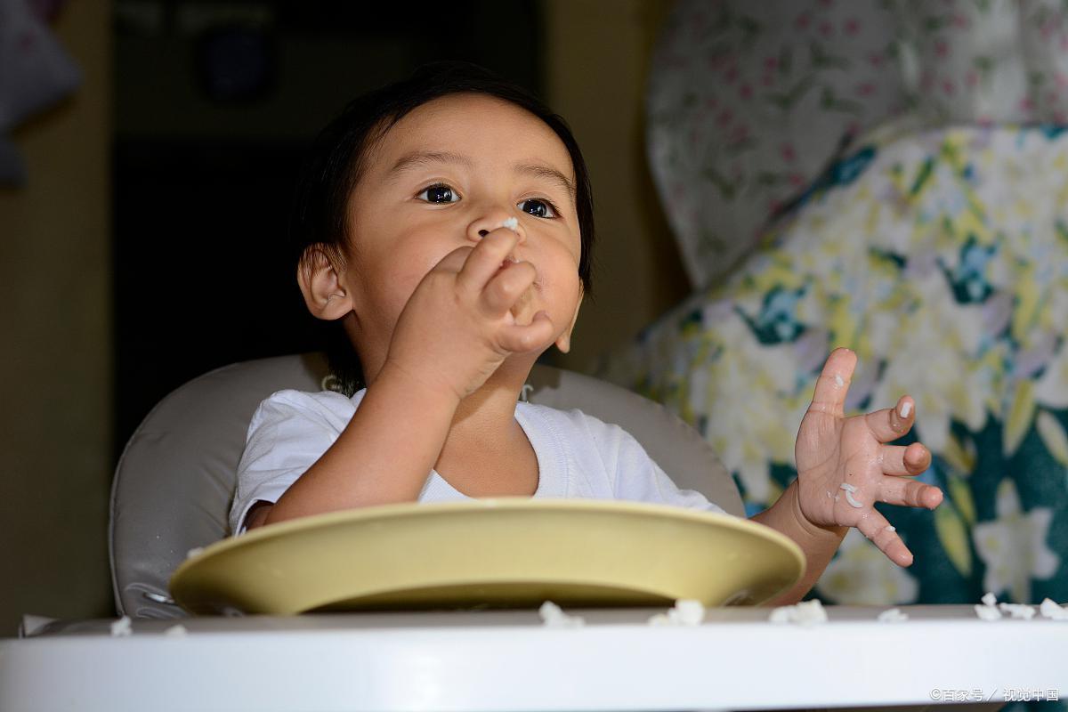 腺样体肥大有鼻涕是好现象么,腺样体肥大孩子鼻子睡觉有鼻涕吗