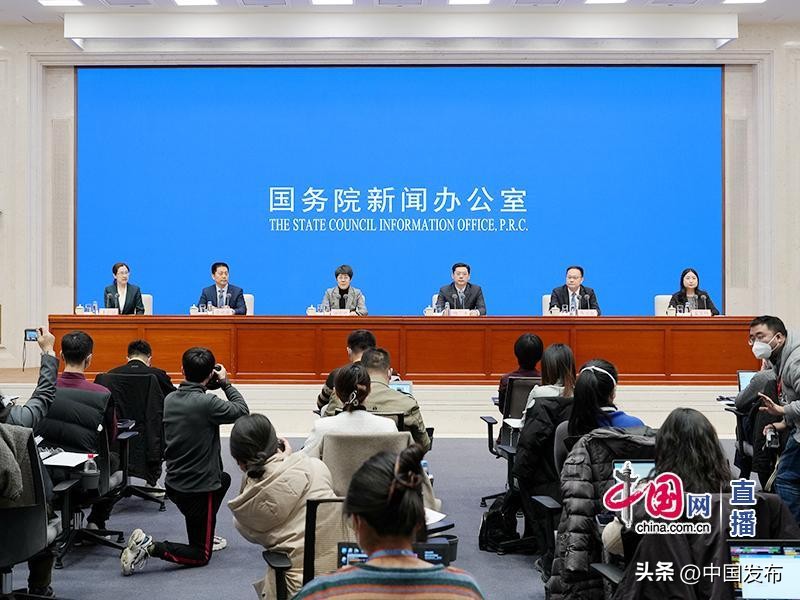 中国发布丨2022年我国社会消费品零售总额44万亿元外贸规模创历史新高