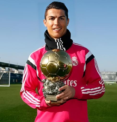 贫民窟里产凤凰，他们没有特供的海参，却成了顶级球星