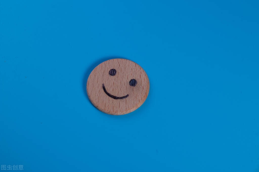 平面设计没有文案编辑好找工作,在美国平面设计毕业好找工作吗