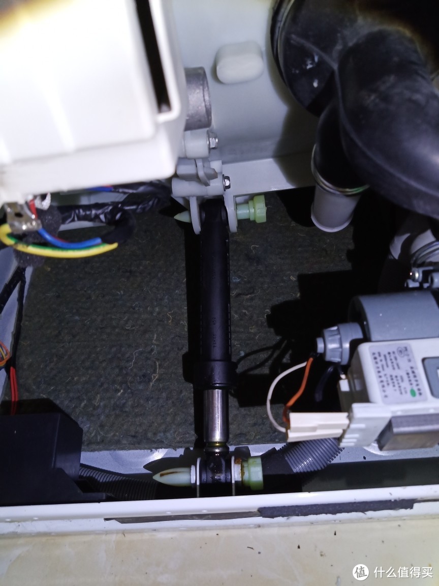 全自动洗衣机脱水摆动怎么修,帝度滚筒洗衣机脱水晃动怎么回事