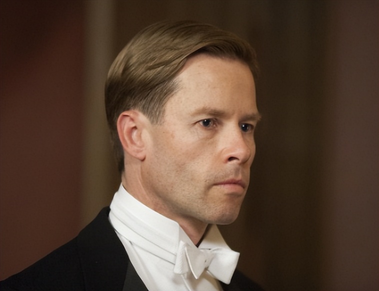 汤姆·霍珀：《国王的演讲》中演讲技巧对心理治疗的表现