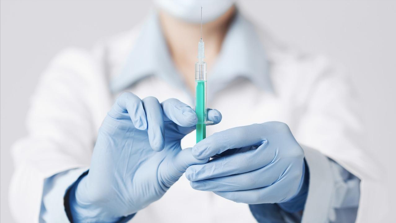 艾滋病早期口腔溃疡有什么症状,口腔溃疡是艾滋病前期典型症状吗