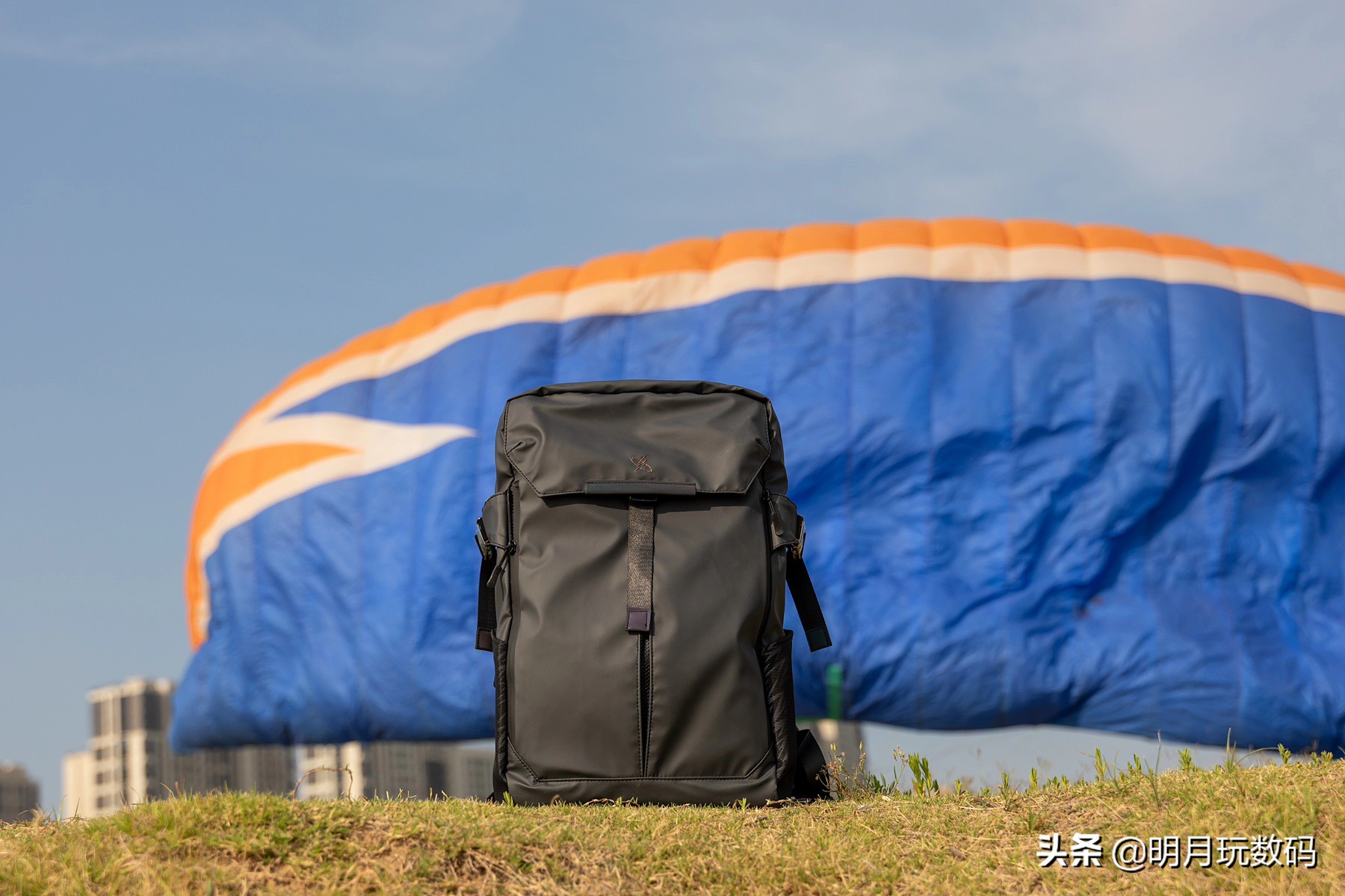 光影行星双肩包男200,类似于光影行星的双肩包