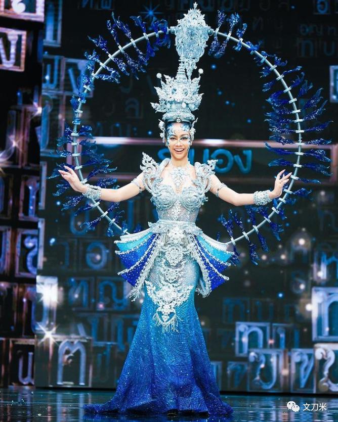 恐怕是地球最抓马的时装秀|MetGala小意思