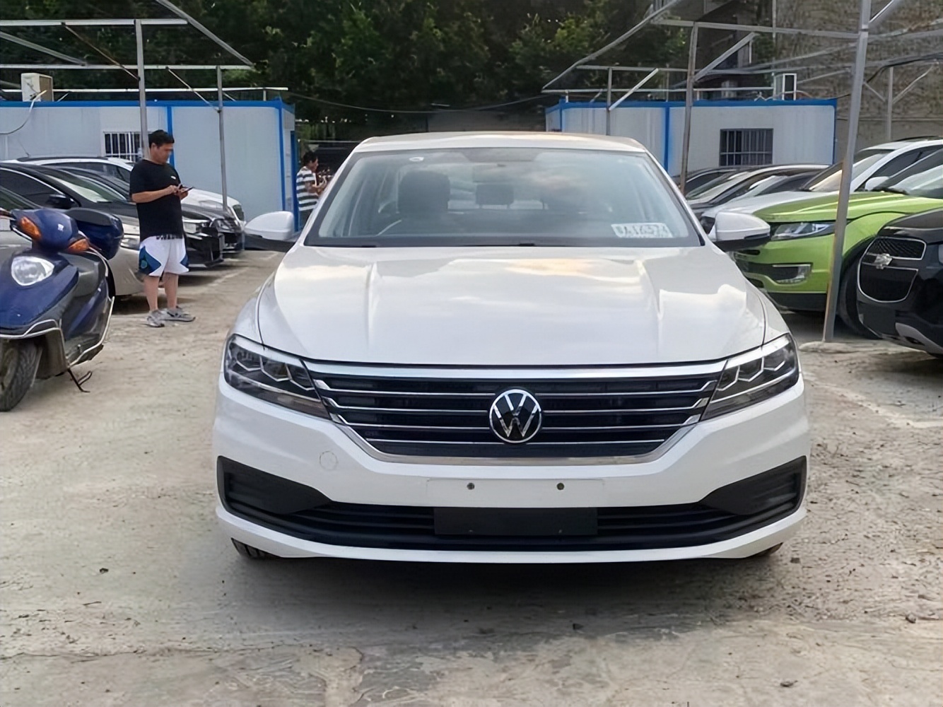 10万左右的车思域轩逸,大众朗逸和本田思域哪个值得购买