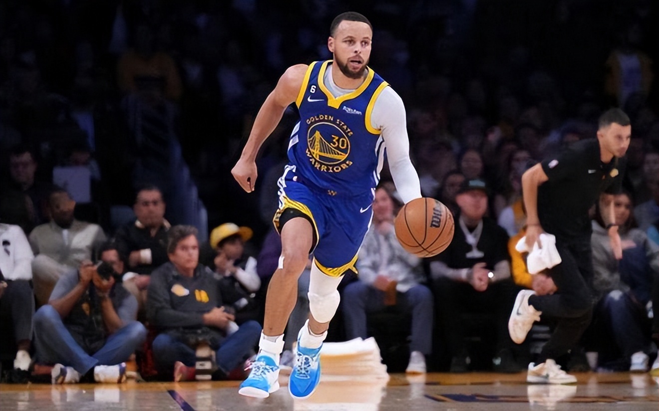 美媒重排历史十大中锋,杜兰特库里三年两冠