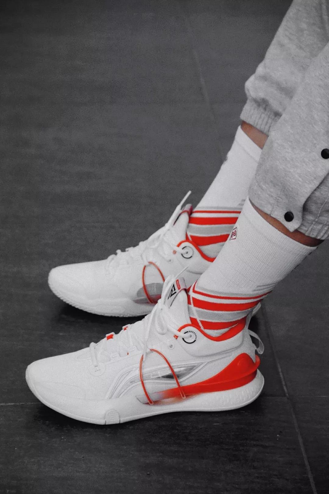 什么夏天篮球鞋又帅又实战又便宜,2021夏季篮球鞋透气好看便宜