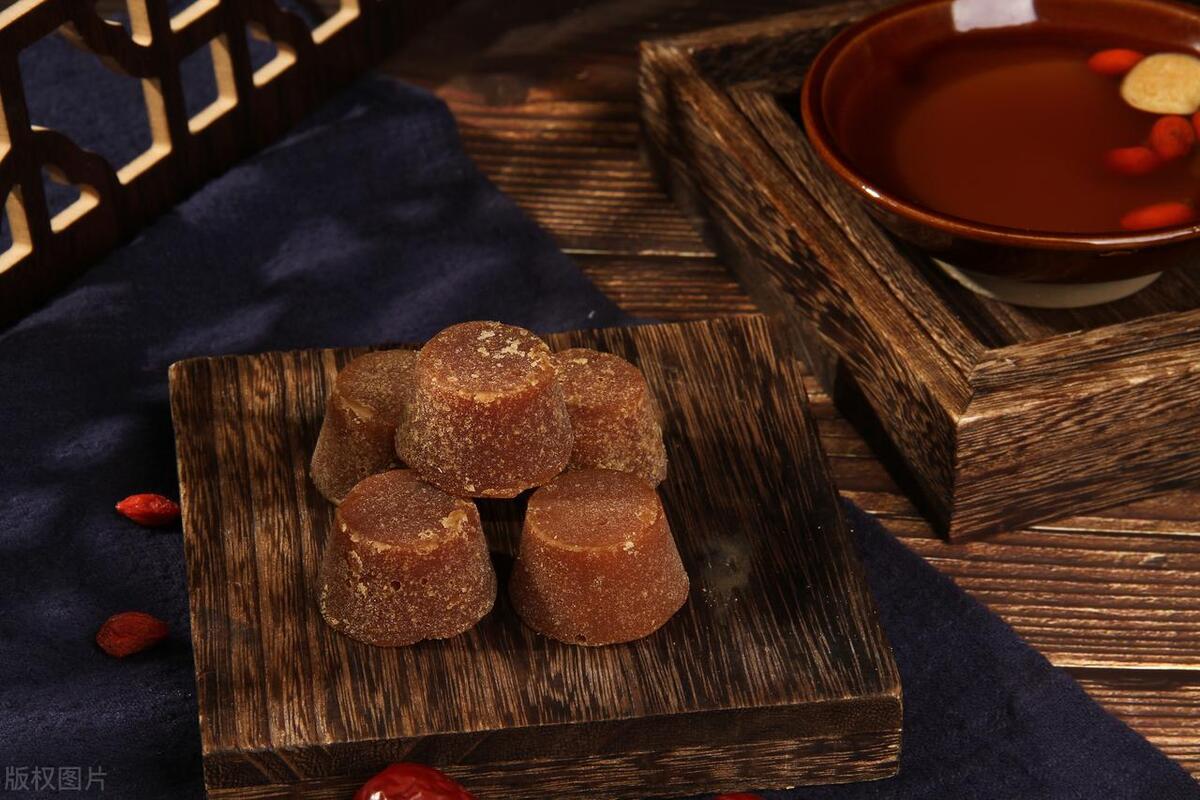 脾生血肝藏血心行血,心主血脉和脾主统血什么意思